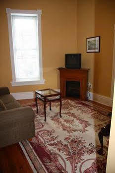 The Harbourfront Inn Saint Catharines Bagian luar foto